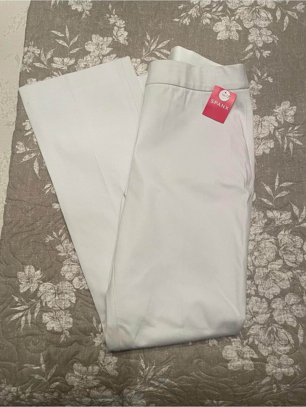 SPANX White Women's Stretch Dress Pants medium. Tall length